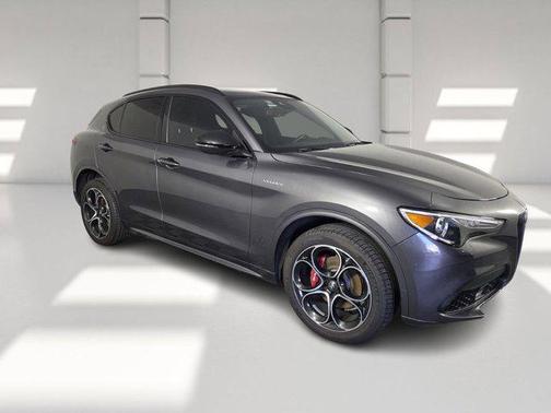 2022 Alfa Romeo Stelvio Ti