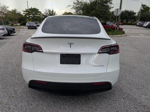 2023 Tesla Model Y Performance Dual Motor All-Wheel Drive