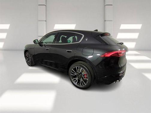 2025 Maserati Grecale Base