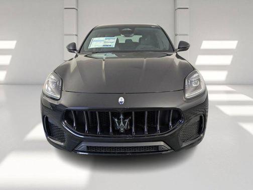 2025 Maserati Grecale Base