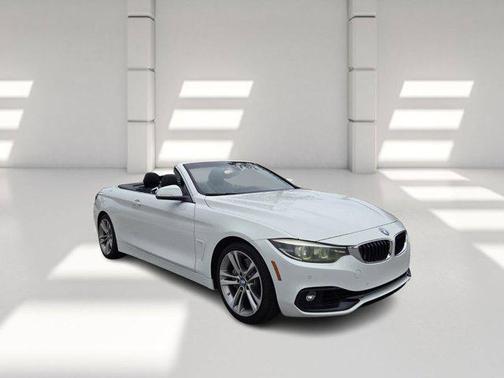 Alpine White 2019 BMW 440 i