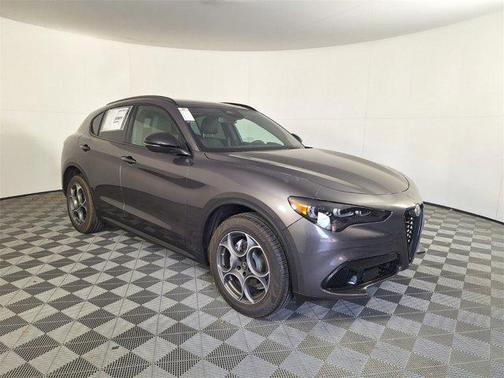 2025 Alfa Romeo Stelvio Sprint AWD