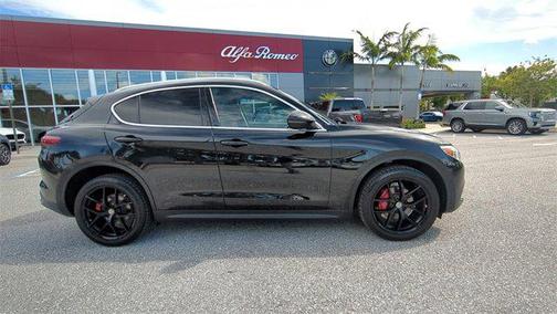 2019 Alfa Romeo Stelvio Ti Lusso