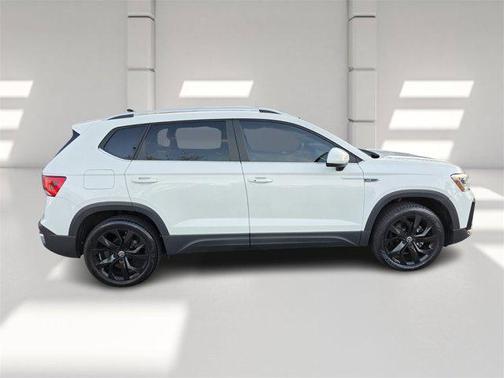 2022 Volkswagen Taos 1.5T SEL