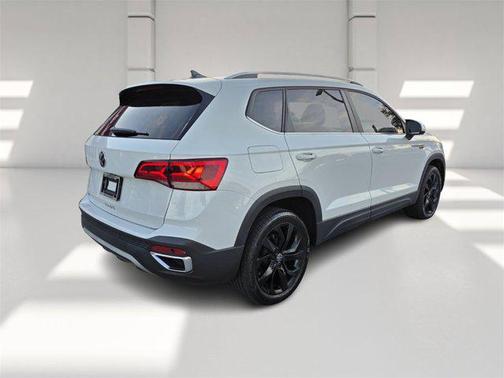 2022 Volkswagen Taos 1.5T SEL