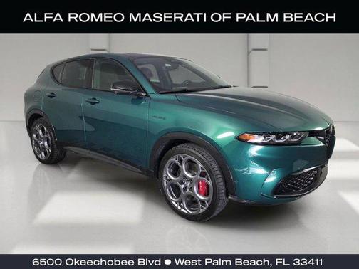 Verde Fangio Metallic 2024 Alfa Romeo Tonale Veloce EAWD
