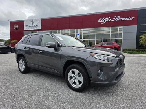 2019 Toyota RAV4 XLE