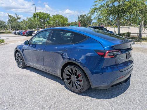 2022 Tesla Model Y Performance Dual Motor All-Wheel Drive