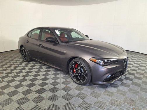 2025 Alfa Romeo Giulia RWD
