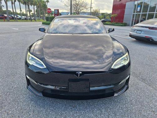 2022 Tesla Model S Plaid