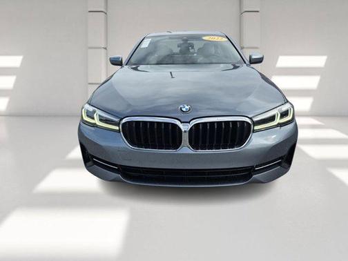 2022 BMW 540 i