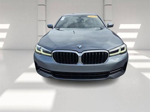 2022 BMW 540 i