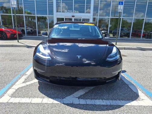 2019 Tesla Model 3 Mid Range