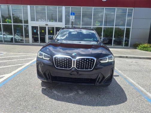2022 BMW X4 xDrive30i