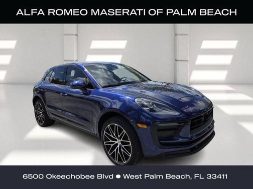 Gentian Blue Metallic 2024 Porsche Macan Macan S
