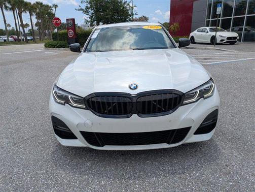 2022 BMW 330 330i