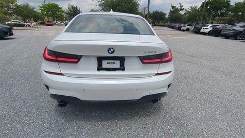 2022 BMW 330 330i