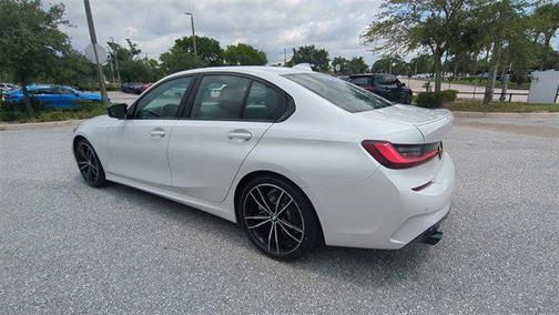 2022 BMW 330 330i