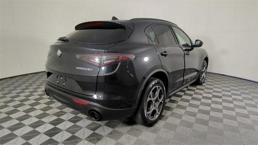 2025 Alfa Romeo Stelvio Sprint AWD