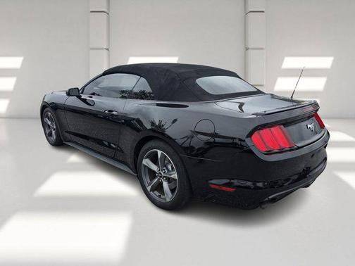 2015 Ford Mustang V6