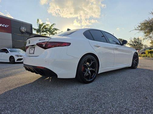 2019 Alfa Romeo Giulia Ti Sport