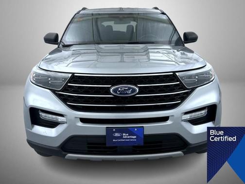 Iconic Silver Metallic 2020 Ford Explorer XLT
