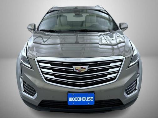 2018 Cadillac XT5 Premium Luxury