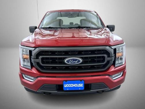 Rapid Red Metallic Tinted Clearcoat 2021 Ford F-150 XLT