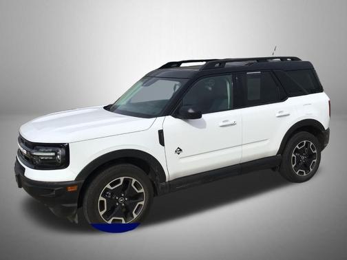 Oxford White 2024 Ford Bronco Sport Outer Banks