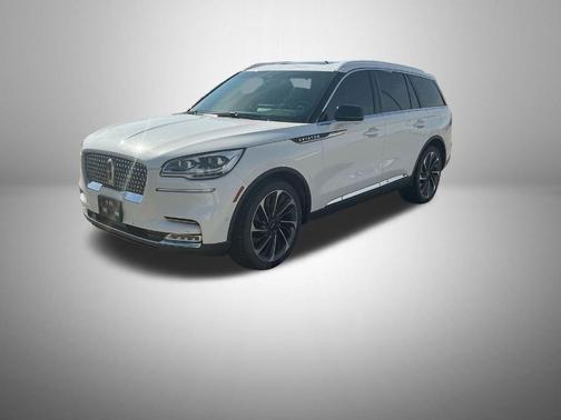 White 2020 Lincoln Aviator Reserve AWD