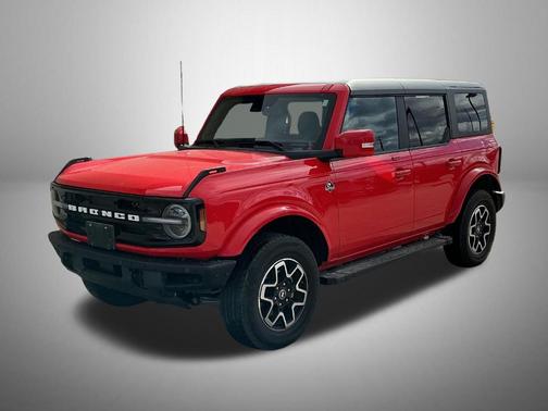 2023 Ford Bronco Outer Banks