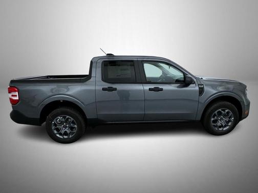 Carbonized Gray Metallic 2026 Ford Maverick XLT