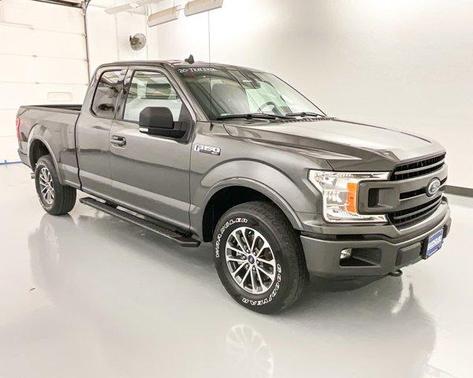 Photo 3 of 25 of 2020 Ford F-150 XLT