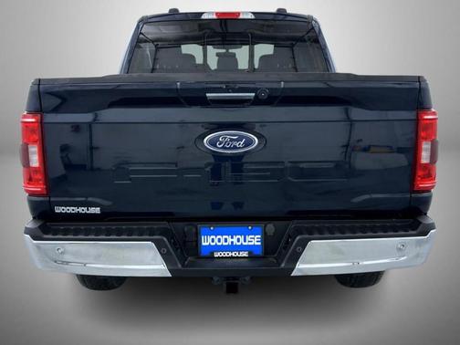Antimatter Blue Metallic 2023 Ford F-150 XLT