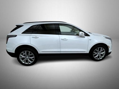 Crystal White Tri-Coat 2020 Cadillac XT5 Sport