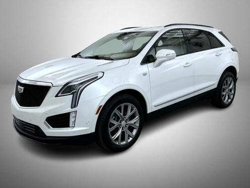 Crystal White Tri-Coat 2020 Cadillac XT5 Sport