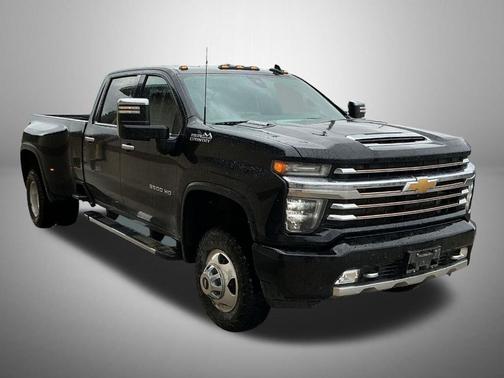 2022 Chevrolet Silverado 3500 High Country