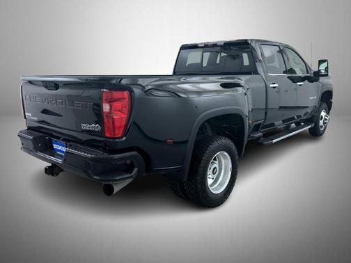 2022 Chevrolet Silverado 3500 High Country