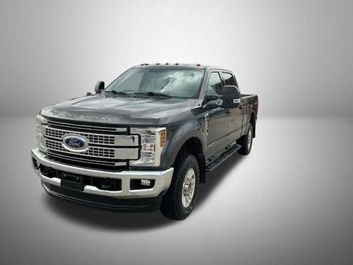 Magnetic 2019 Ford F-250 XLT