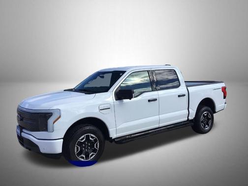 2023 Ford F-150 Lightning XLT