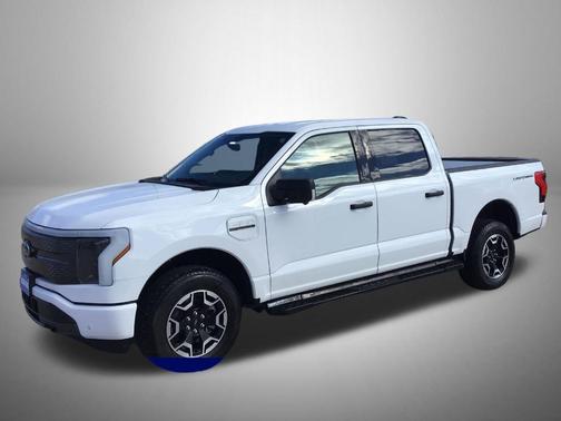2023 Ford F-150 Lightning XLT