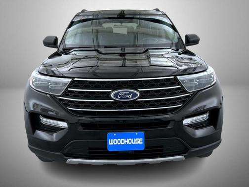 Agate Black Metallic 2023 Ford Explorer XLT