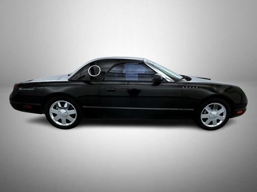 2002 Ford Thunderbird 