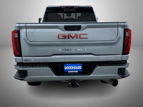2024 GMC Sierra 2500 Denali