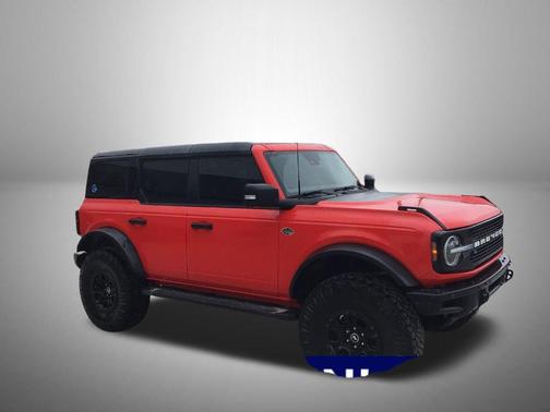 Race Red 2024 Ford Bronco Wildtrak