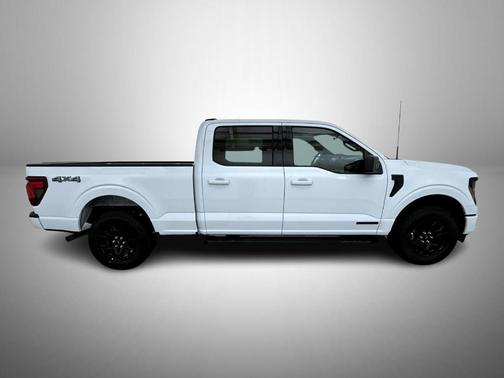 Oxford White 2026 Ford F-150 XLT