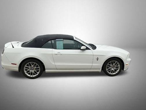 2013 Ford Mustang V6 Premium