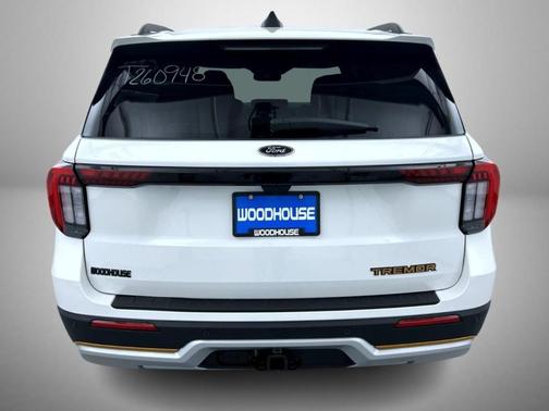 Star White 2026 Ford Explorer Tremor