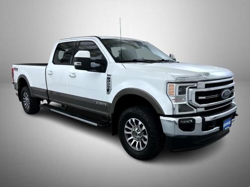 White 2022 Ford F-250 Lariat