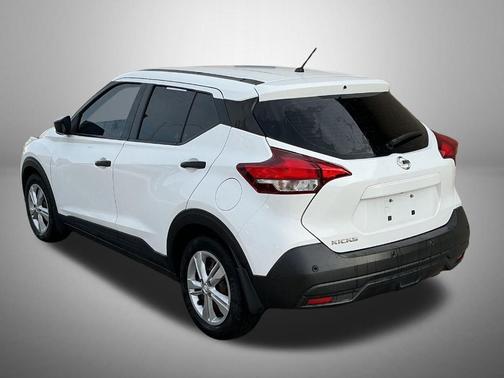 2020 Nissan Kicks S